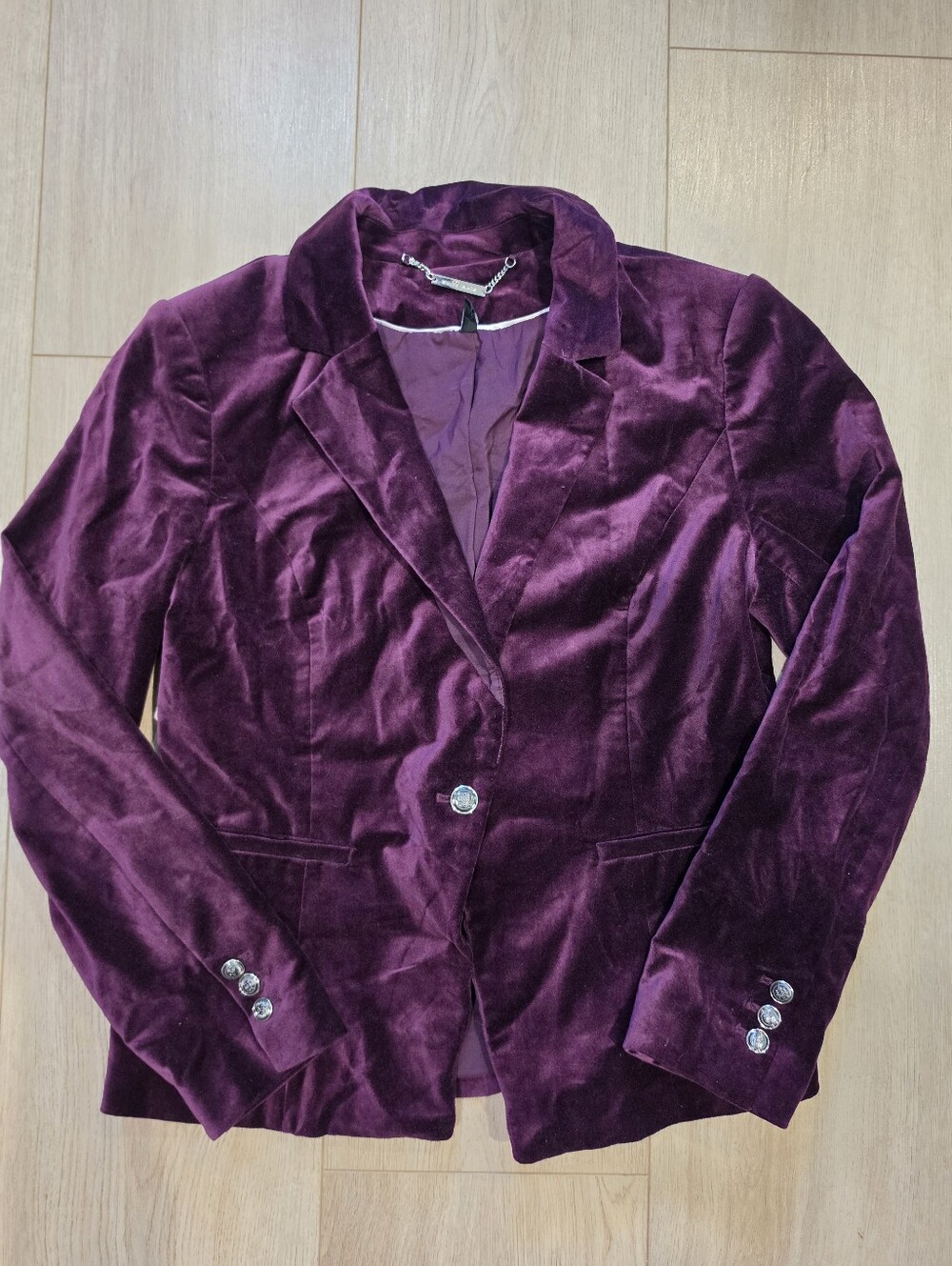 White House Black Market Size 12 Burgundy Velvet Blazer Jacket